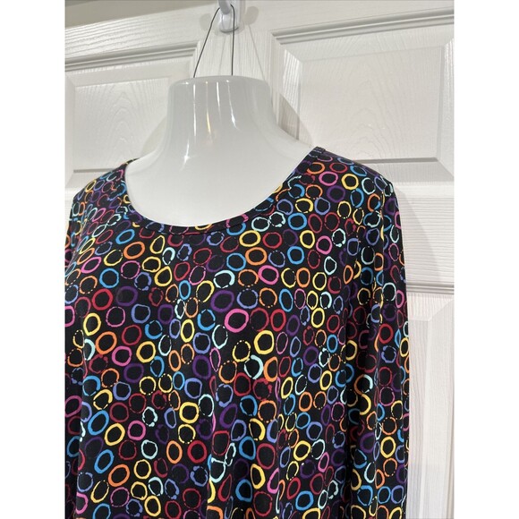 Lularoe Lynnae Plus Size 3XL  Hi Lo Tunic Knit Top Geometric Print Colorful - Picture 3 of 10